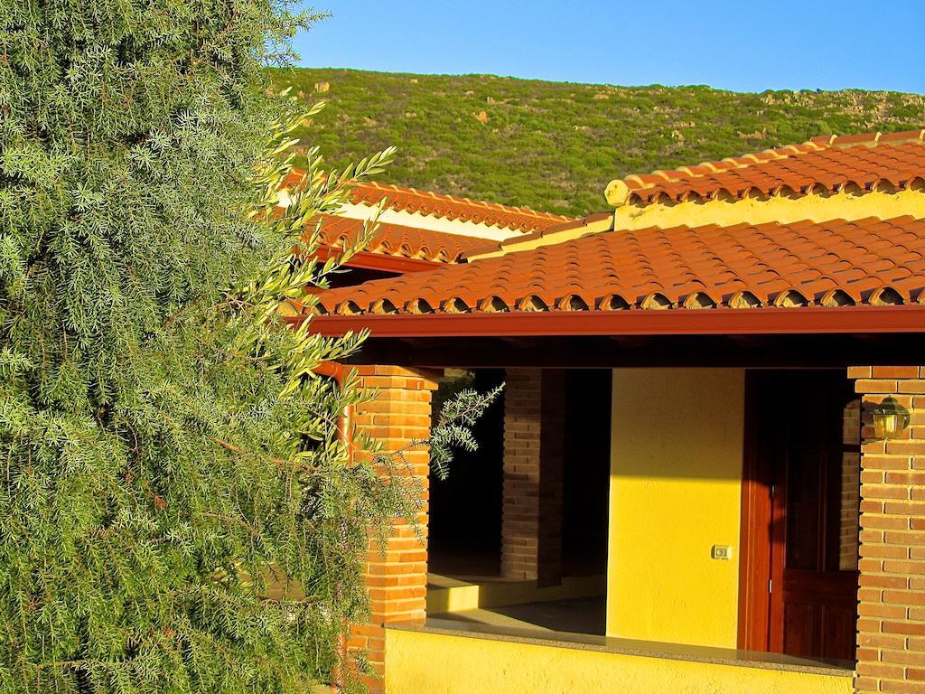Agriturismo Sa Tiria Teulada Ngoại thất bức ảnh