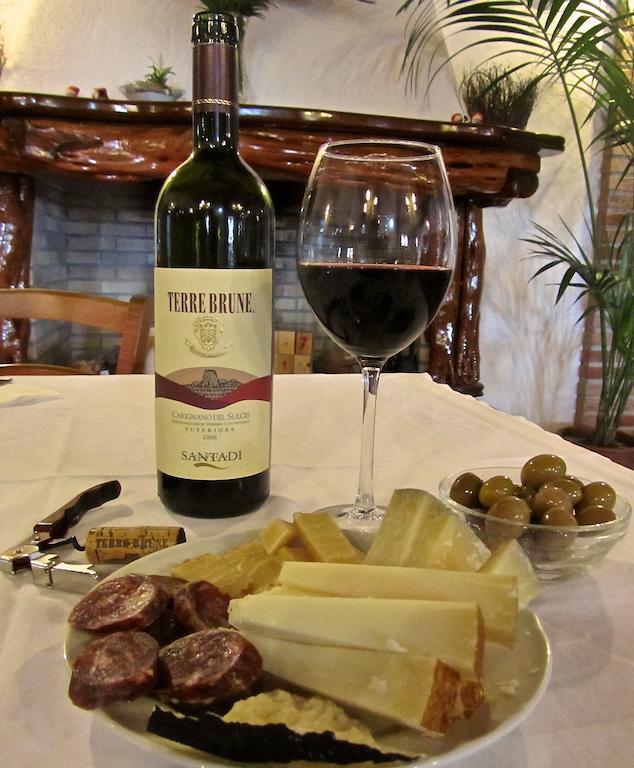 Agriturismo Sa Tiria Teulada Ngoại thất bức ảnh